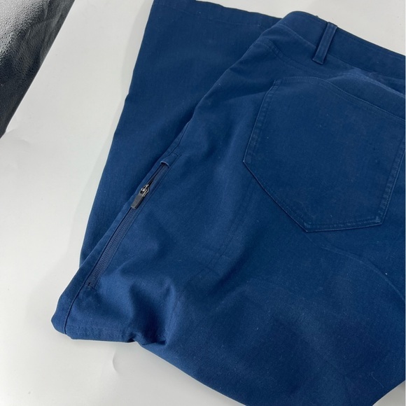 Under Armour Casual Pants - Picture 5 of 6